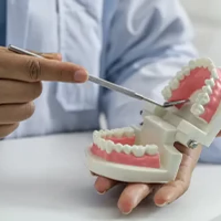 Best Dentures Treatment